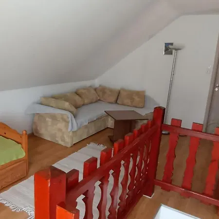 Krezo Haz Ferienhaus Gyenesdiás