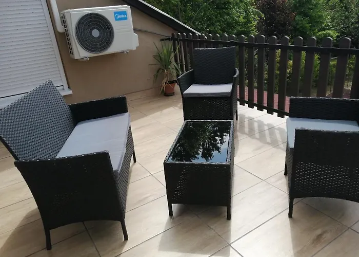 Krezo Haz Gyenesdiás