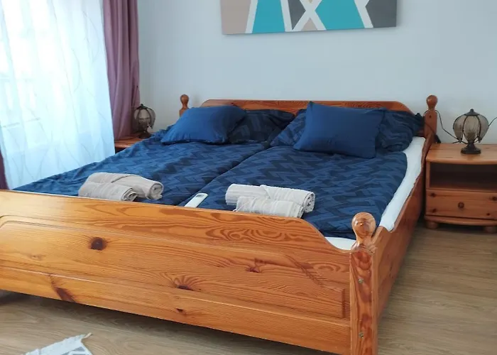 Krezo Haz * Gyenesdias